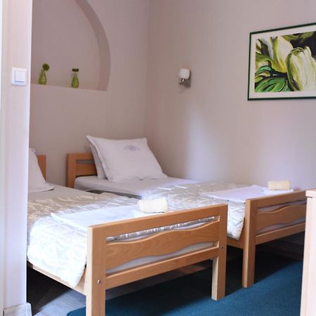Motel Vila Bakarni Brčko Exteriör bild