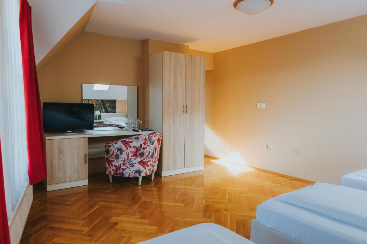 Motel Vila Bakarni Brčko Exteriör bild