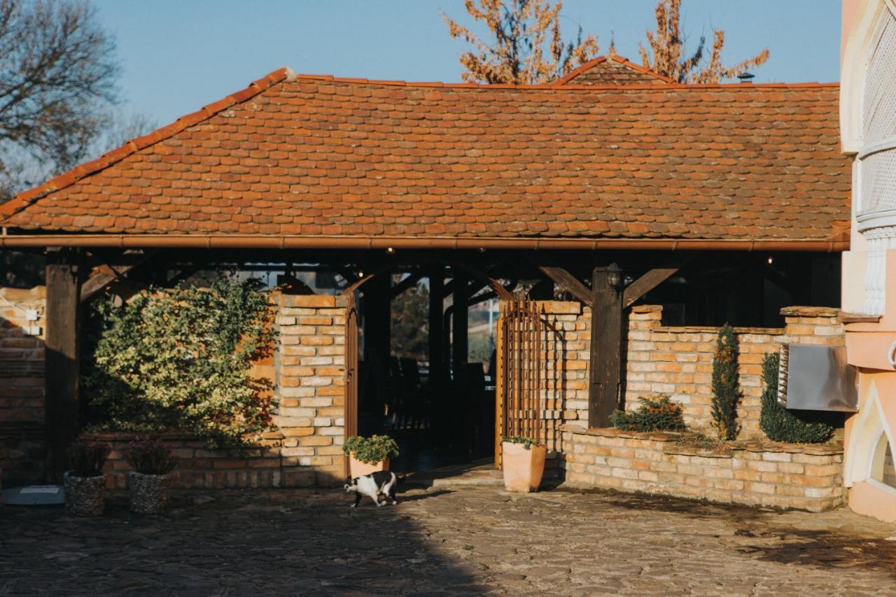 Motel Vila Bakarni Brčko Exteriör bild