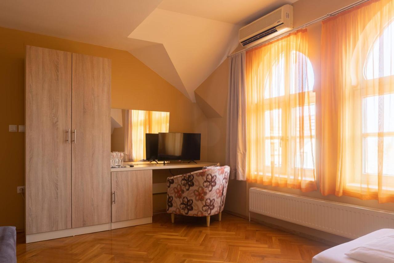 Motel Vila Bakarni Brčko Exteriör bild